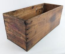 Early Gargoyle Mobiloil ÒAÓ Wooden Shipping Crate For Ten 1 Gallon Oil Cans