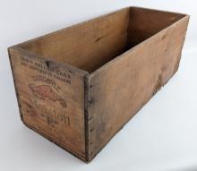 Early Gargoyle Mobiloil ÒEÓ Wooden Shipping Crate For Ten 1 Gallon Oil Cans