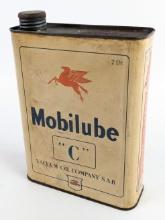Early Vacuum Oil Co. Mobilube French 2 Liter Can
