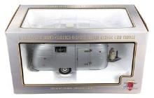 1/18 Motor City Classics Airstream Camper Trailer