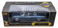 1/24 Scale Presidential Series 1961 Lincoln X-100 Kennedy Car