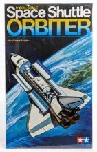 1/100 Tamiya Space Shuttle Orbiter Model Kit - Sealed