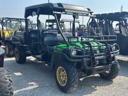 John Deere 825E XUV 4 Seater Gator