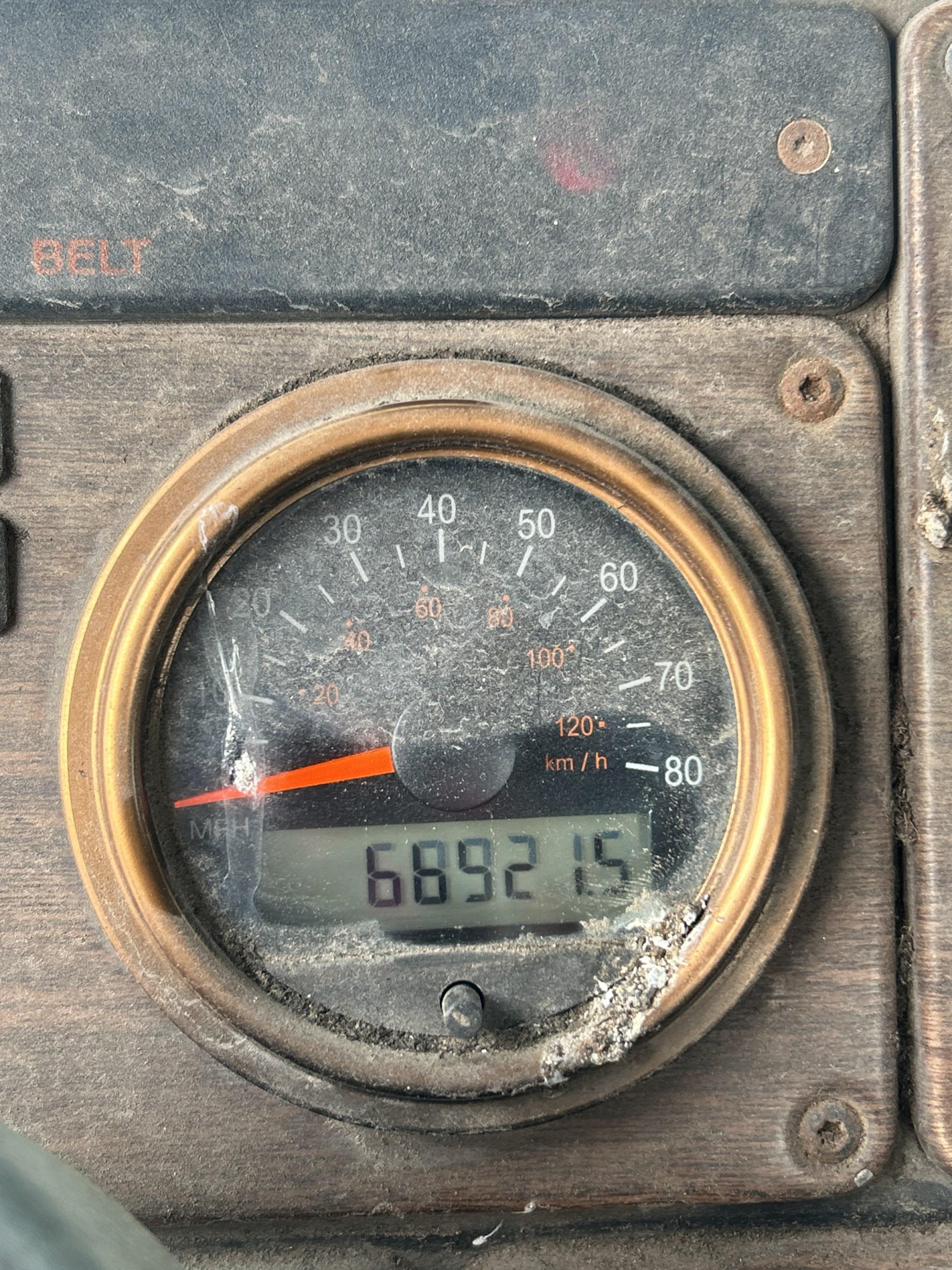 1997 Freightliner Conventional FLD120 Semi