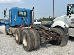 1997 Freightliner Conventional FLD120 Semi