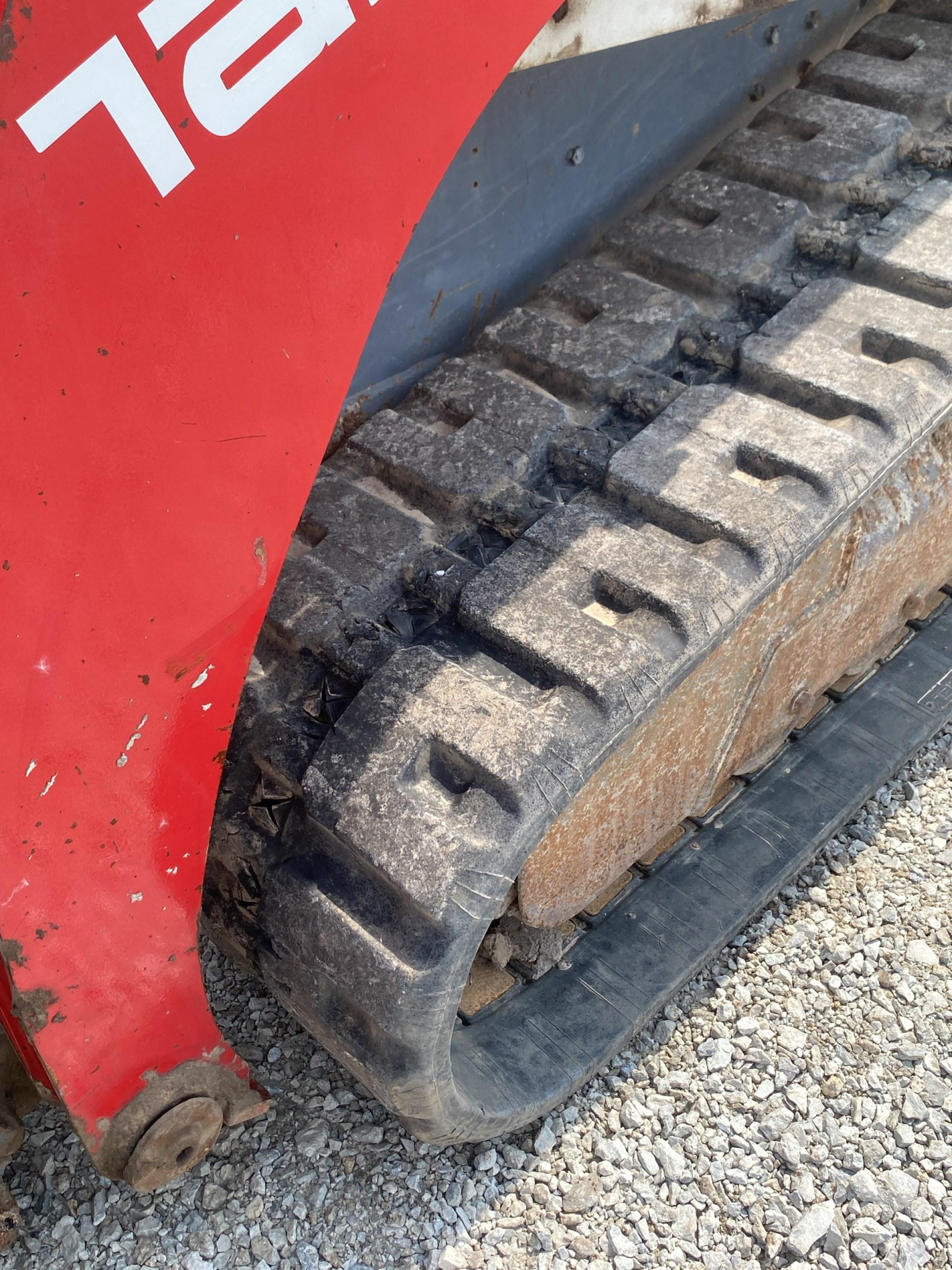 Takeuchi TL8 Tracked Skid Steer