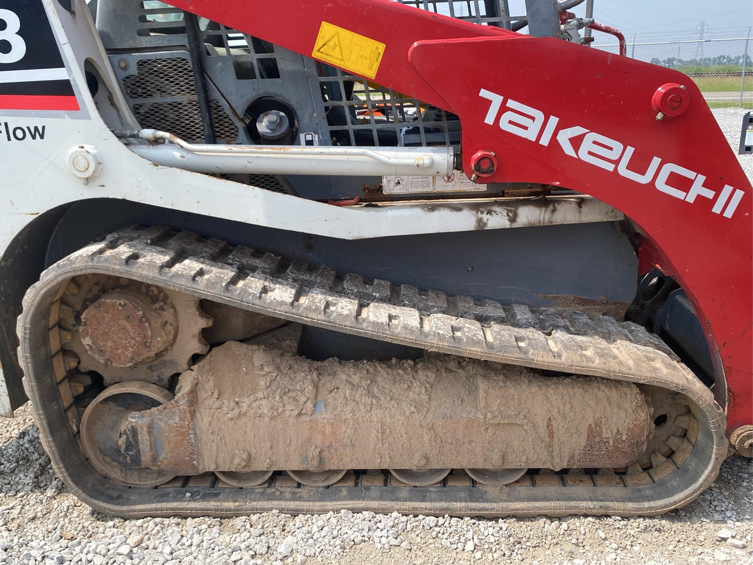 Takeuchi TL8 Tracked Skid Steer