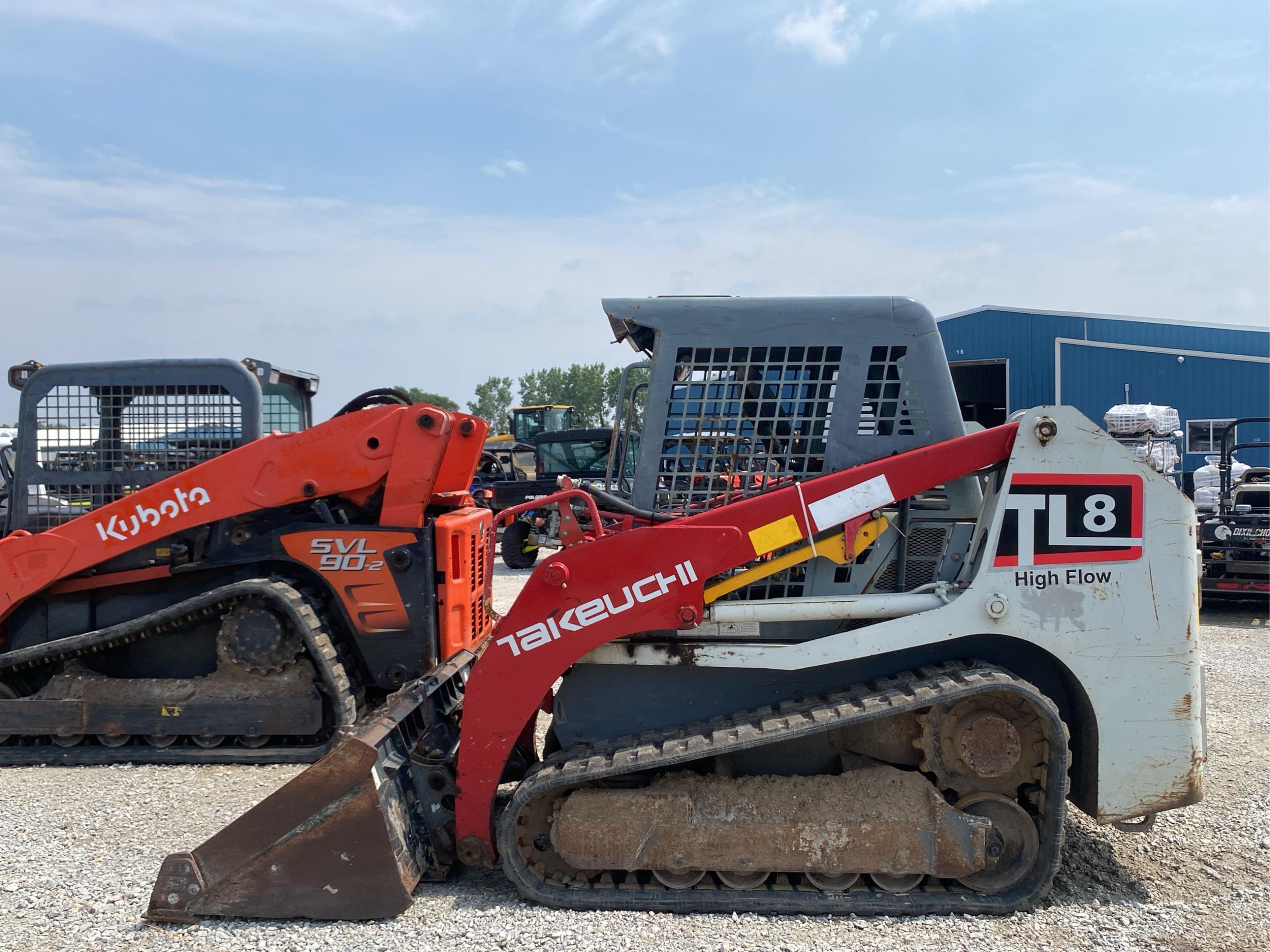 Takeuchi TL8 Tracked Skid Steer