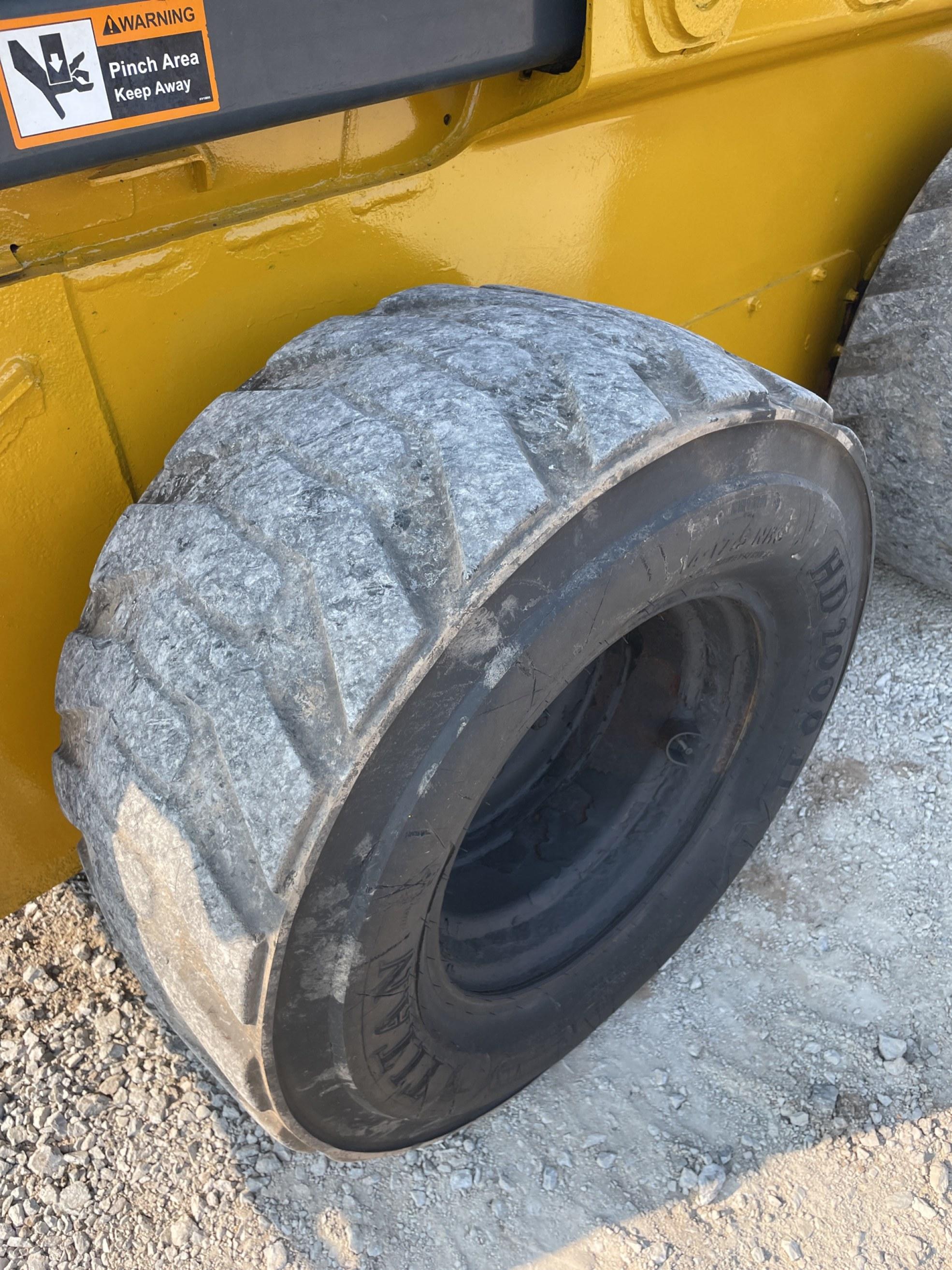 2020 Deere 330G Skid Steer Loader