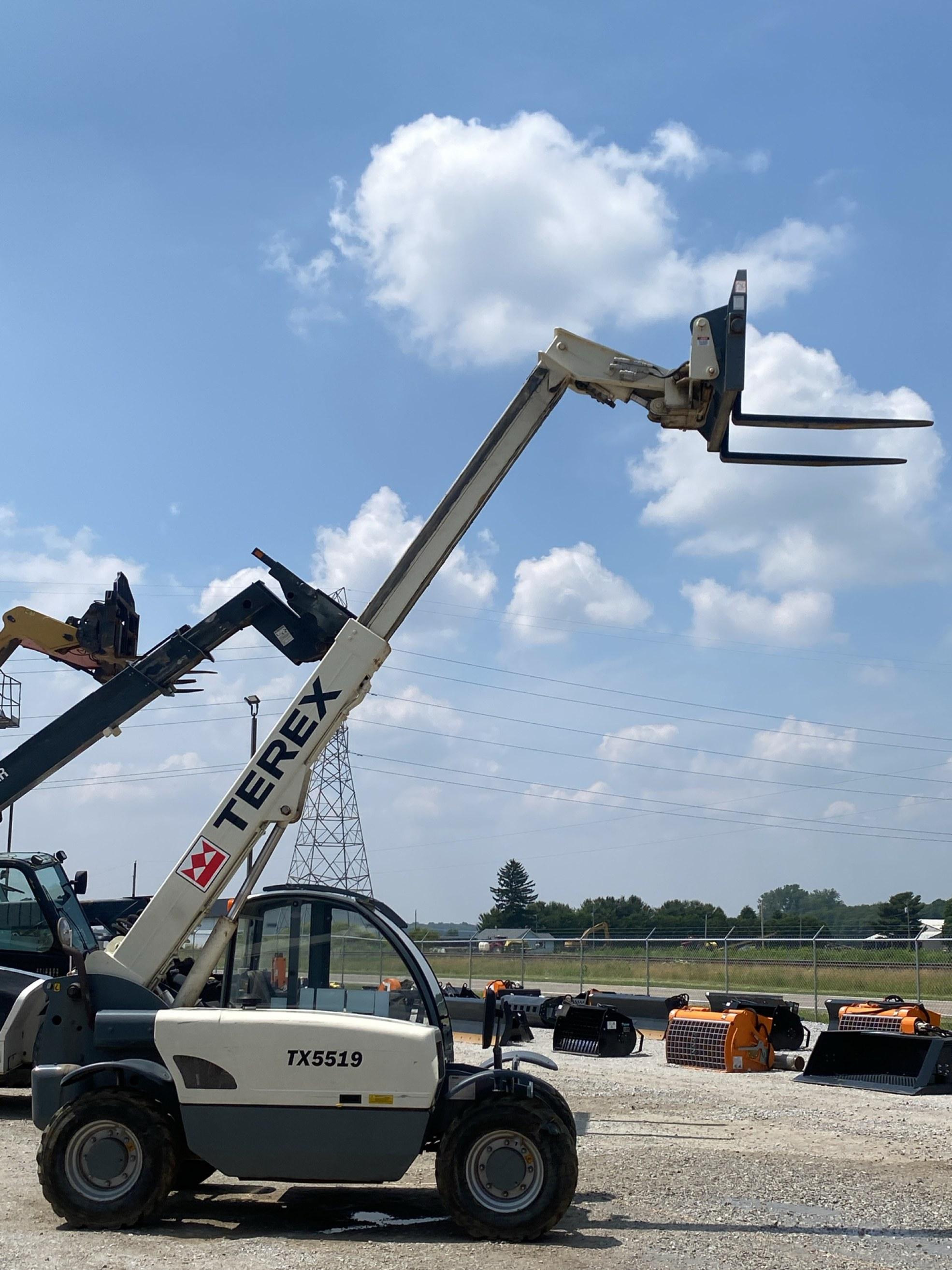 Terex TX5519 Telehandler