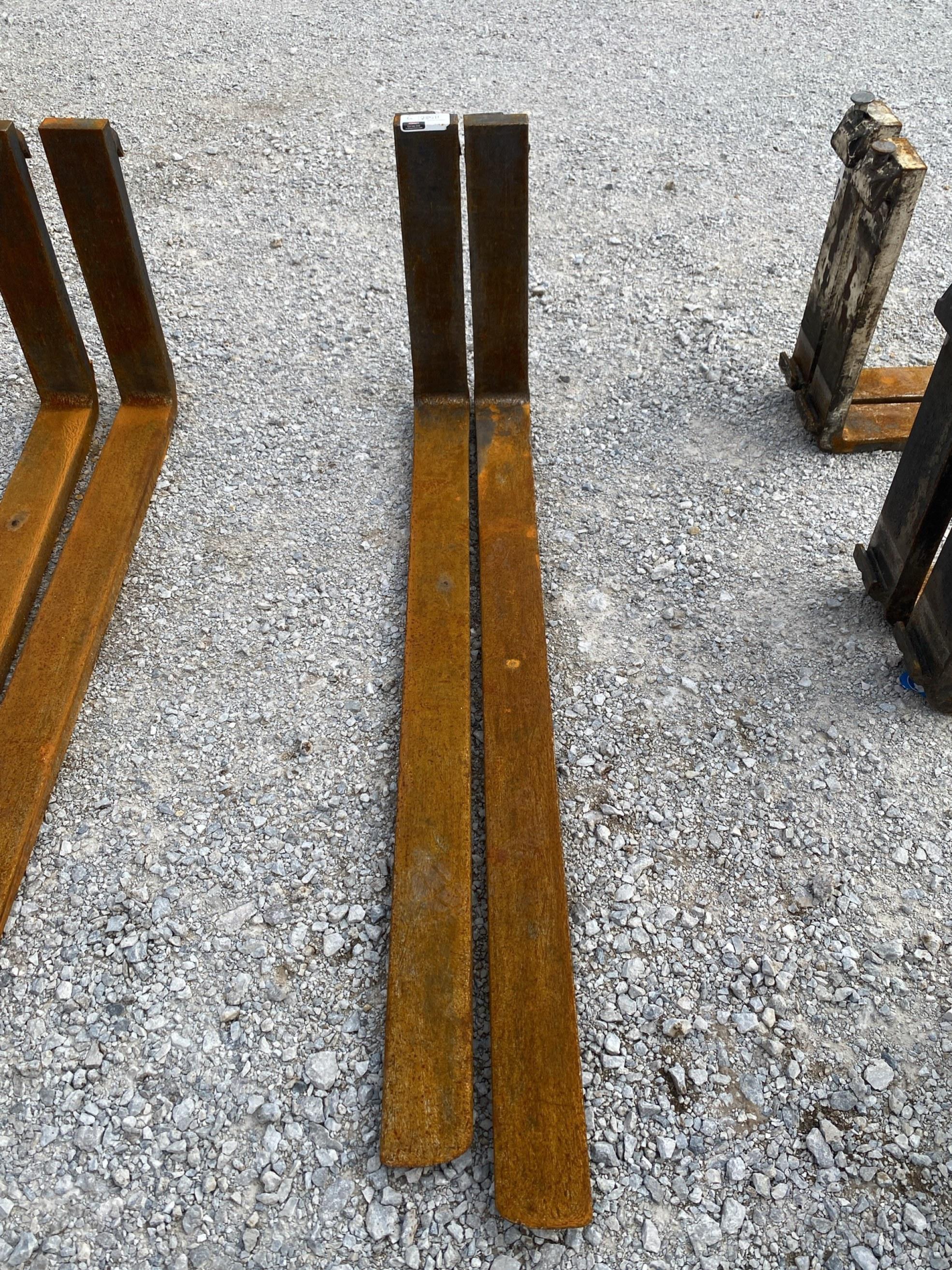 52/54 Forks