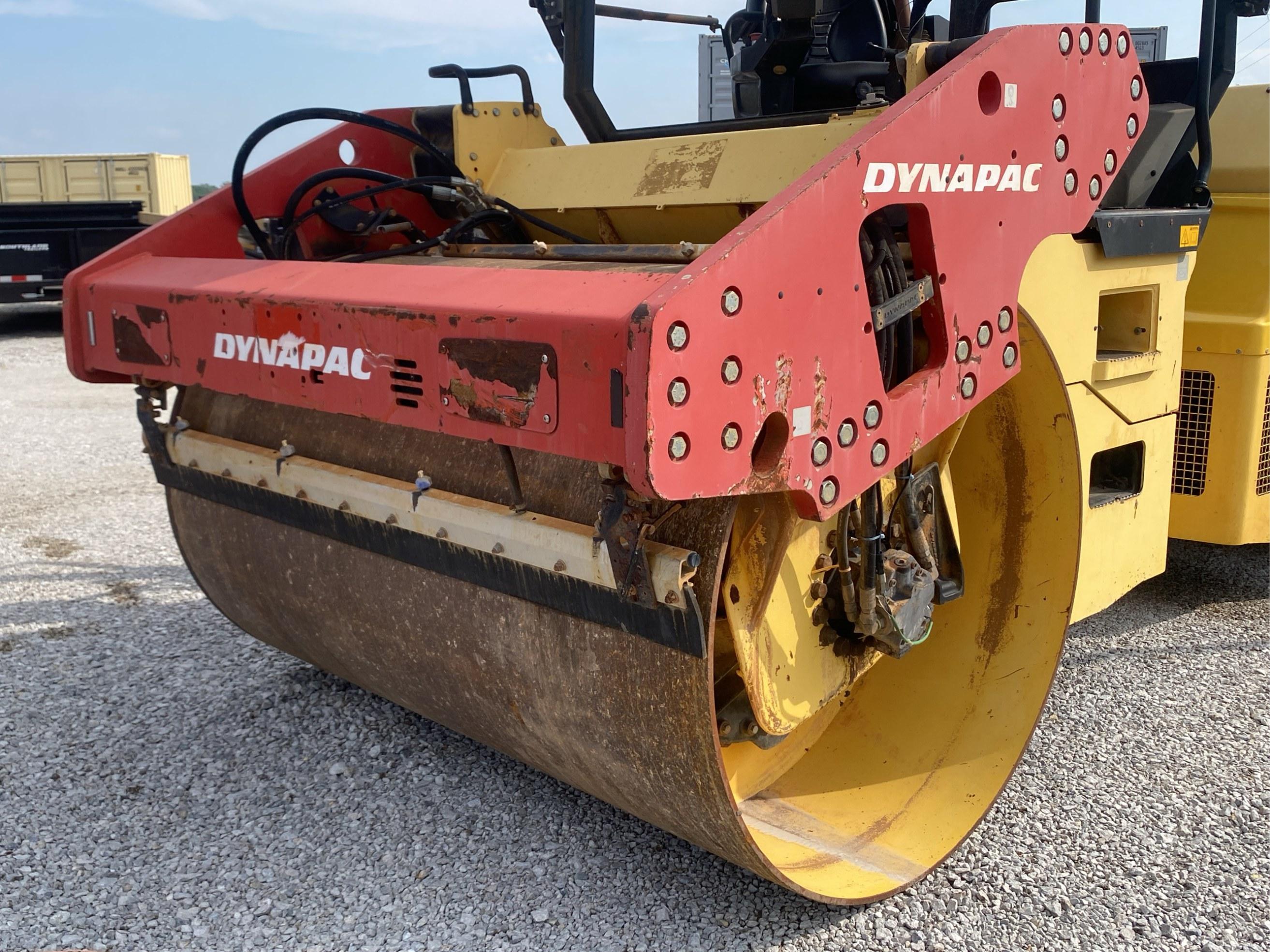 Dynapac CC624HF Double Drum Vibrating Roller