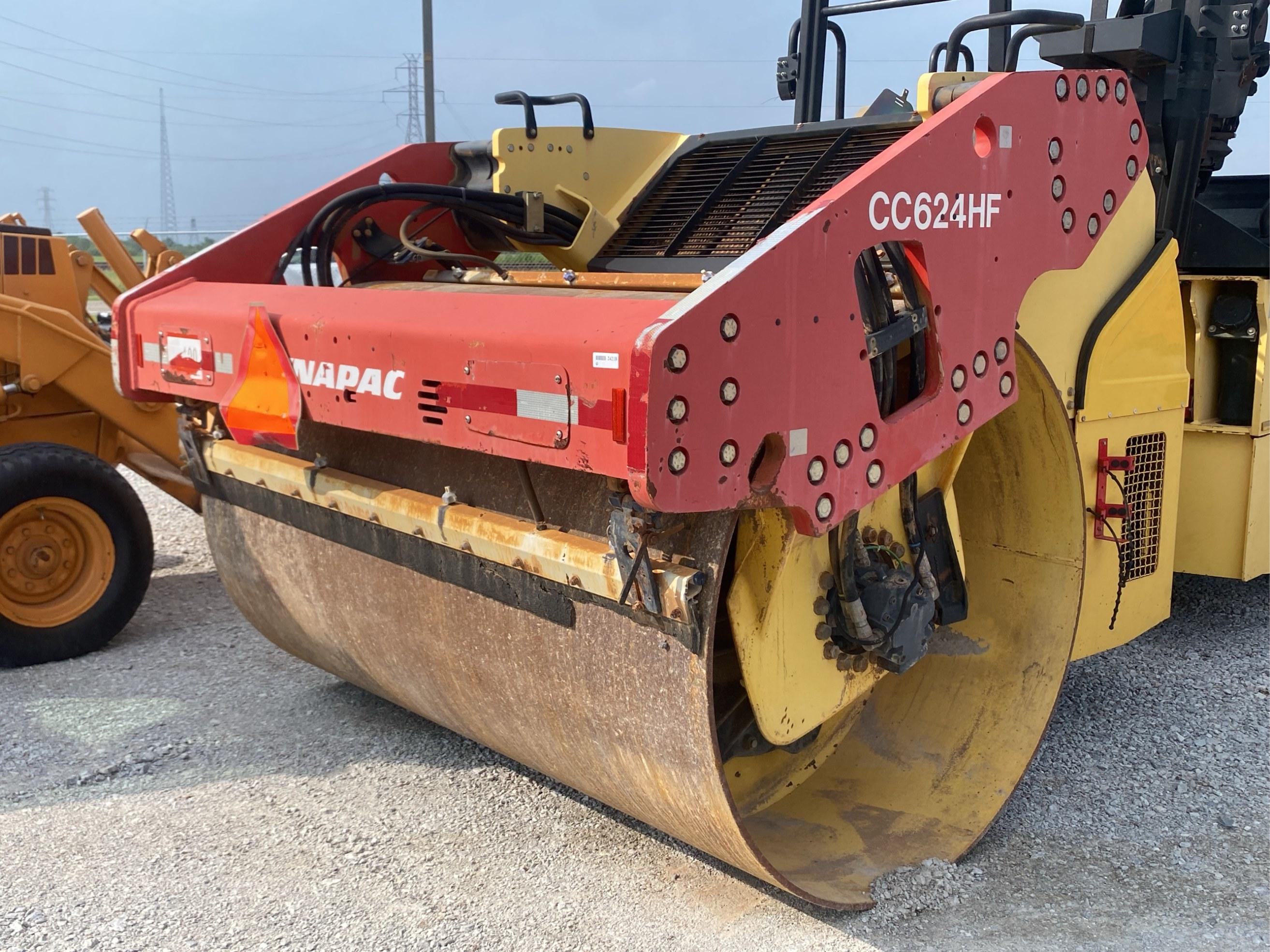 Dynapac CC624HF Double Drum Vibrating Roller
