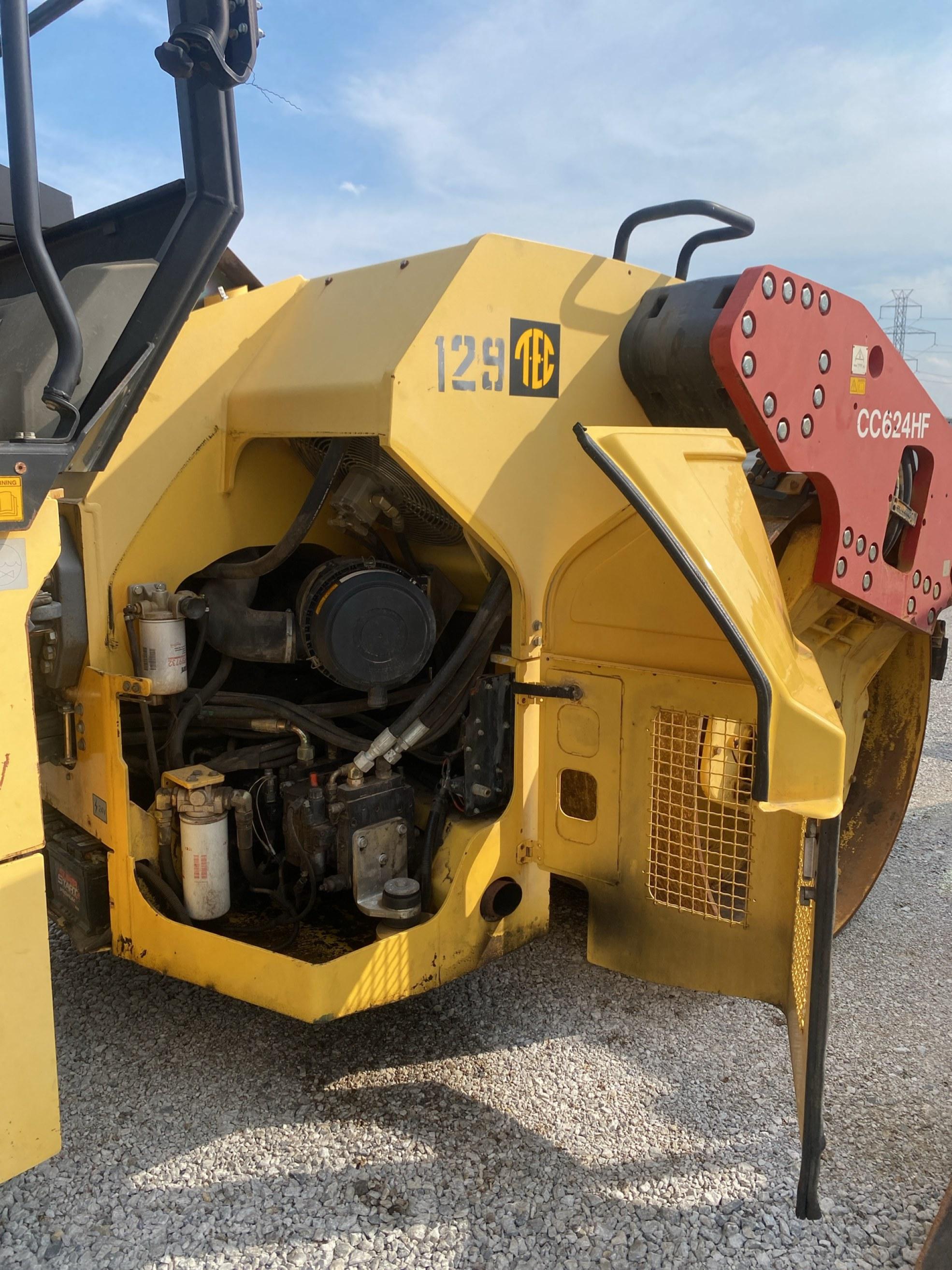 Dynapac CC624HF Double Drum Vibrating Roller