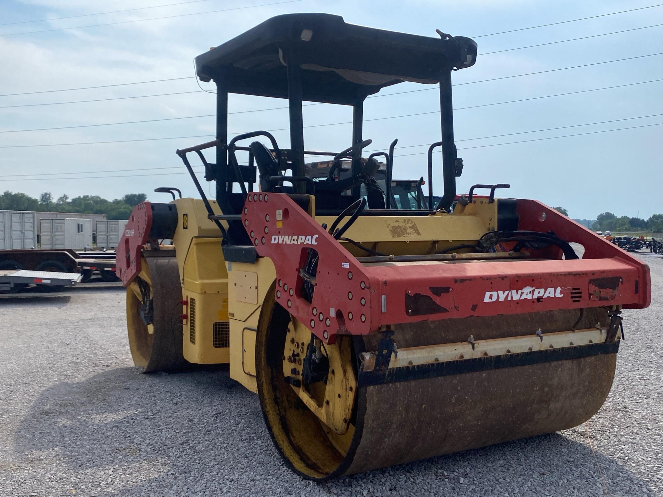 Dynapac CC624HF Double Drum Vibrating Roller