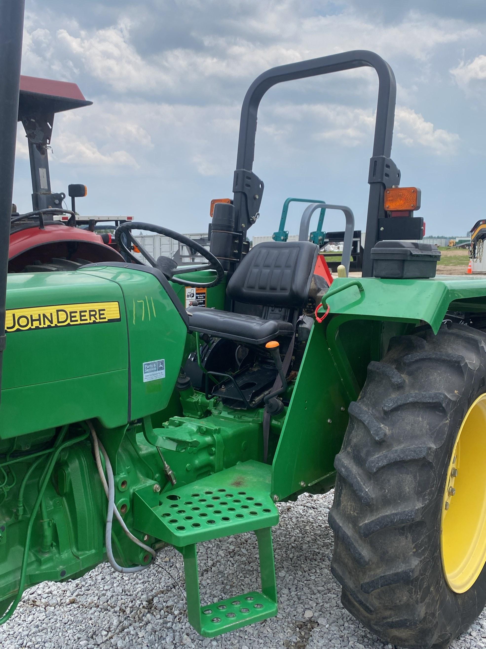 John Deere 5103 Tractor