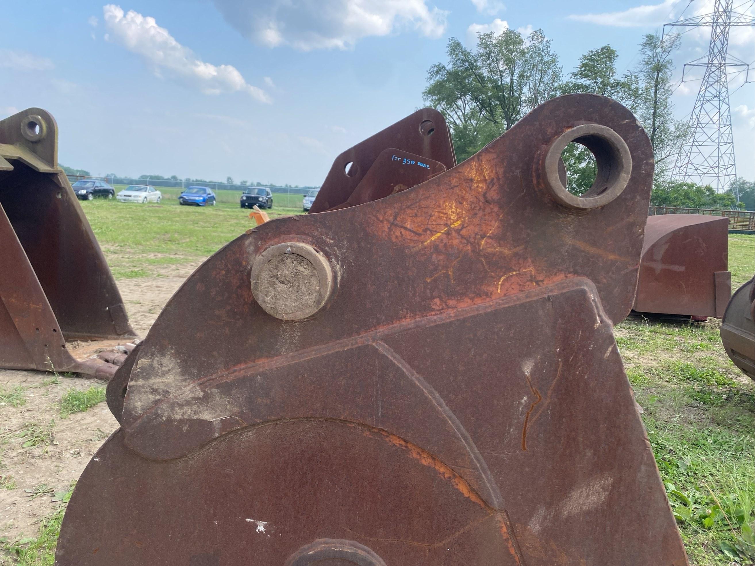 23 Excavator Bucket