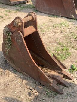 12 Excavator Bucket