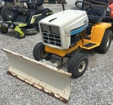 Cub Cadet 1715 Riding Lawn Mower