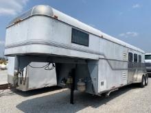 1999 32Õ Rocking A Combo Stock Horse Trailer