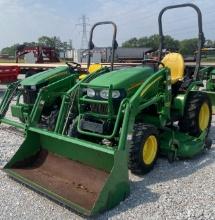 John Deere 2320 Loader Tractor