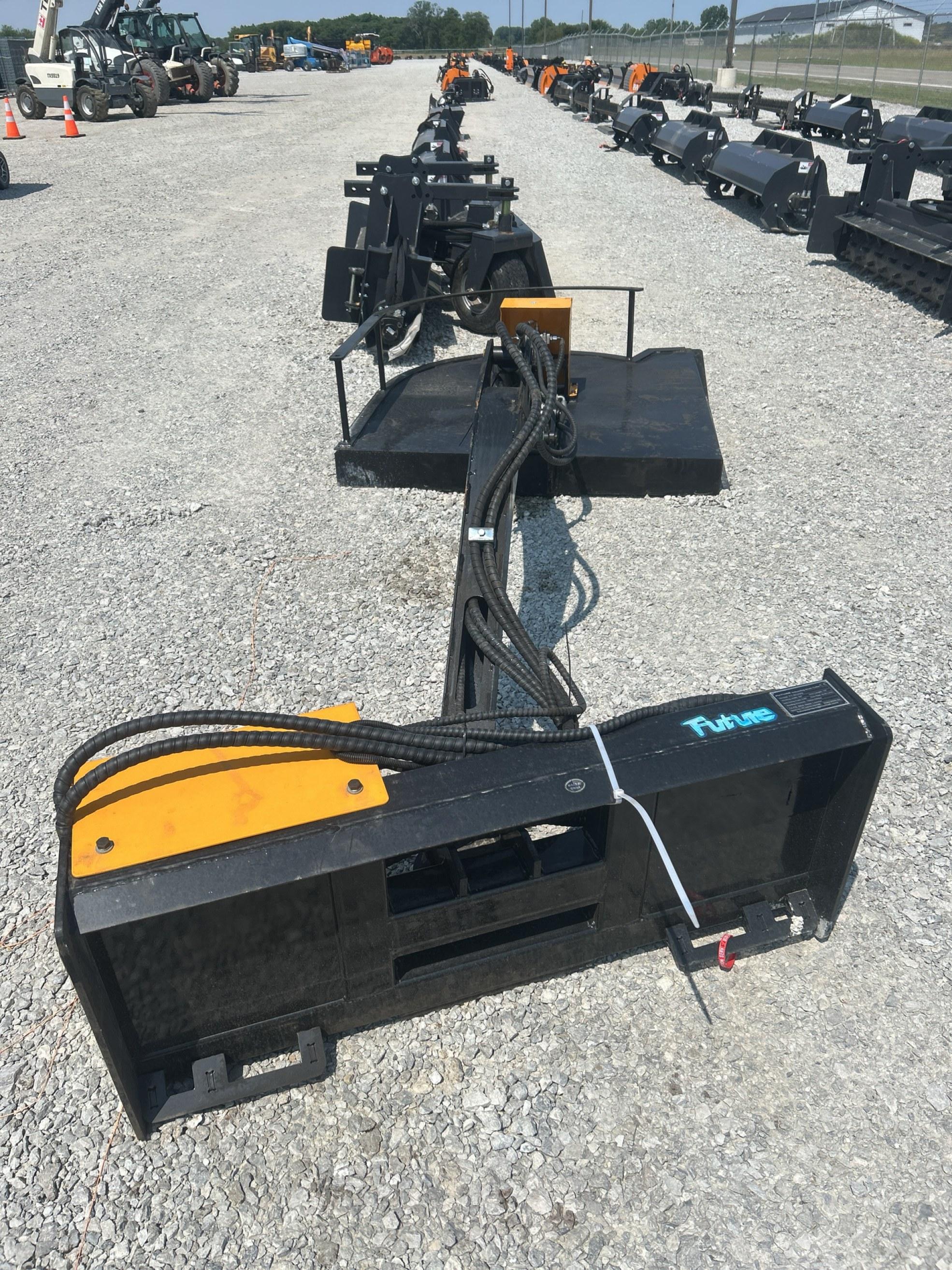 2025 FUTURE Hydraulic Articulating Brush Cutter