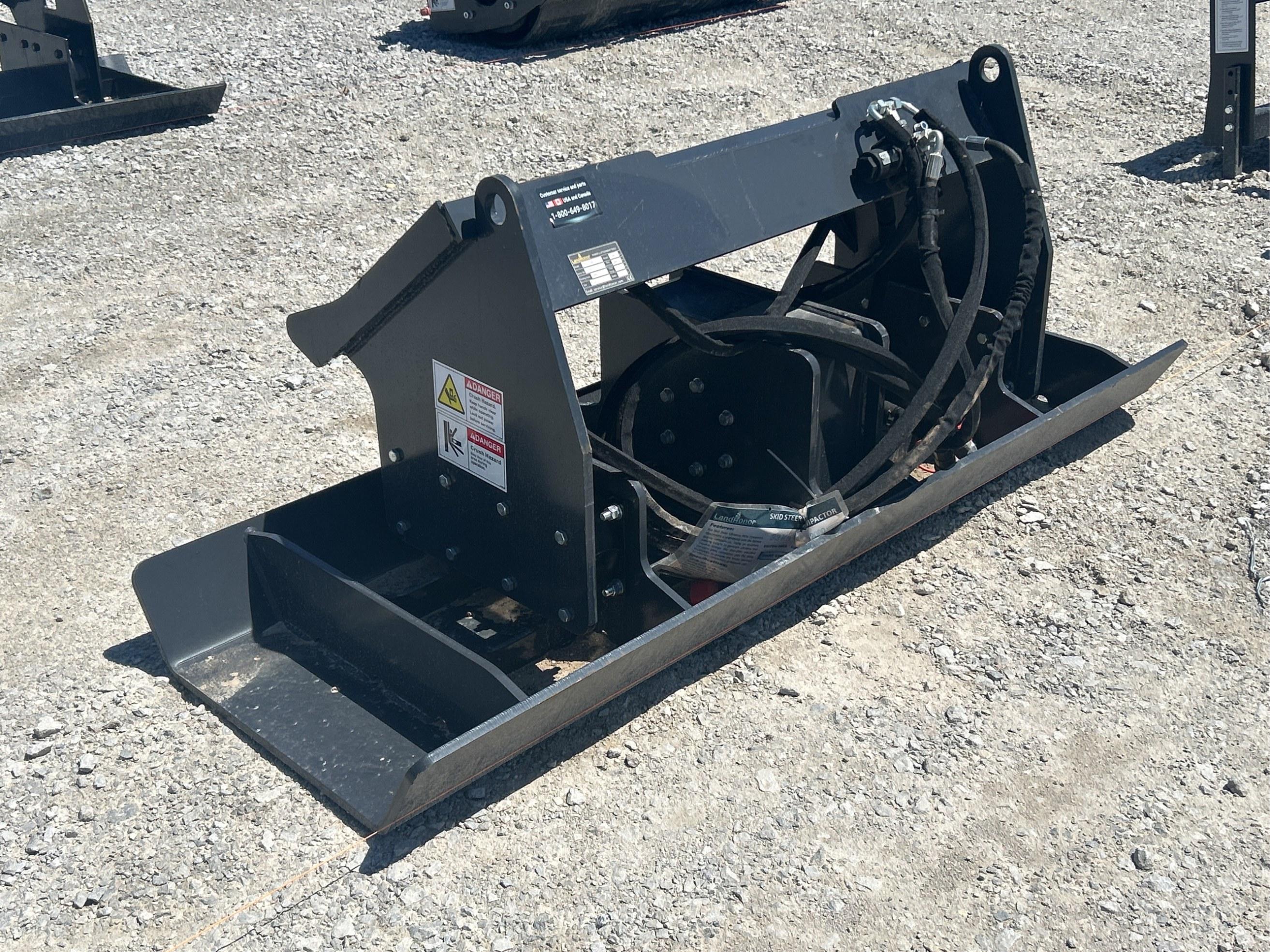 2024 LandHonor 72" Quick Attach Vibratory Plate Compactor