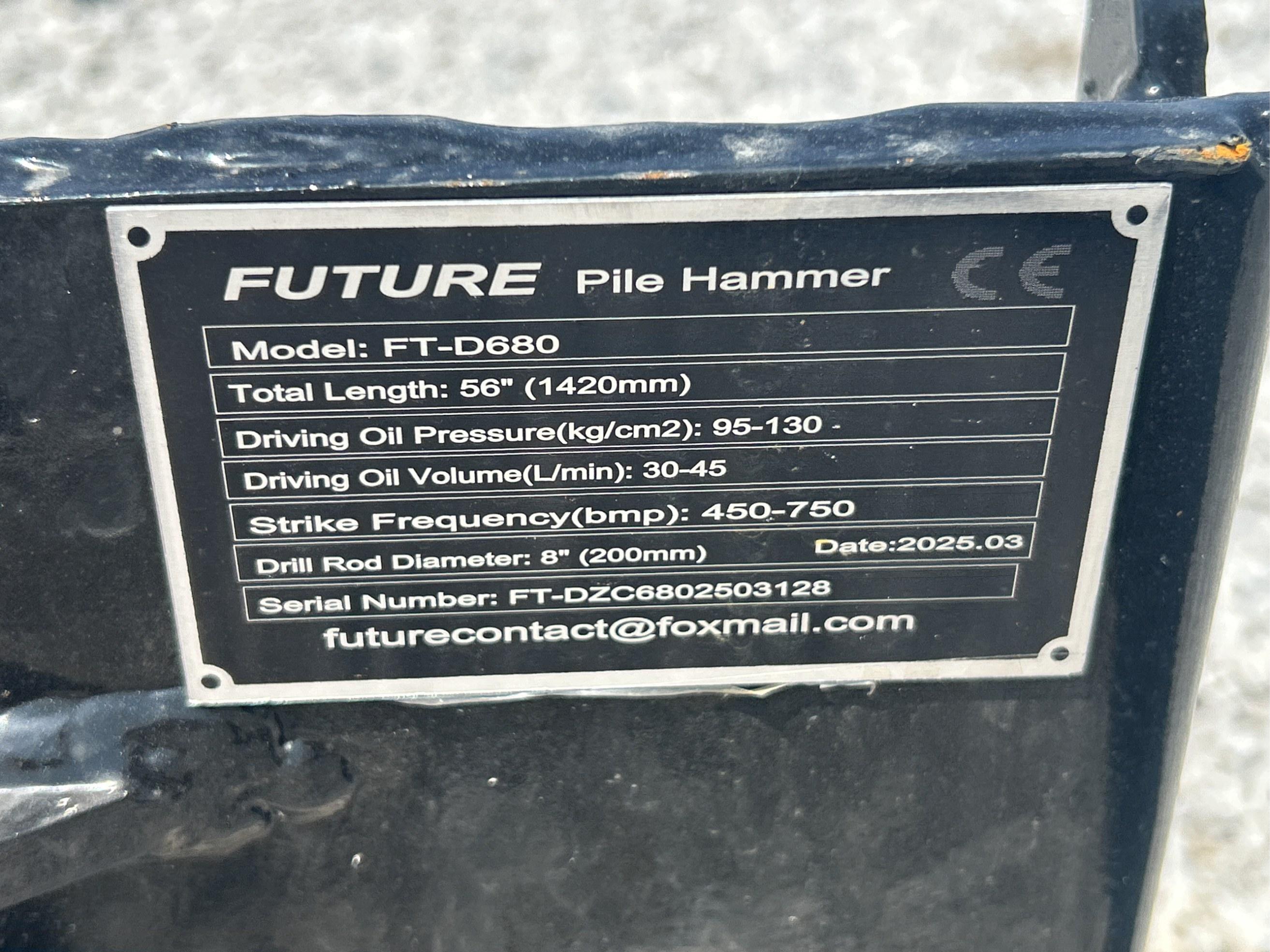 2025 FUTURE Quick Attach Hydraulic Pile Hammer
