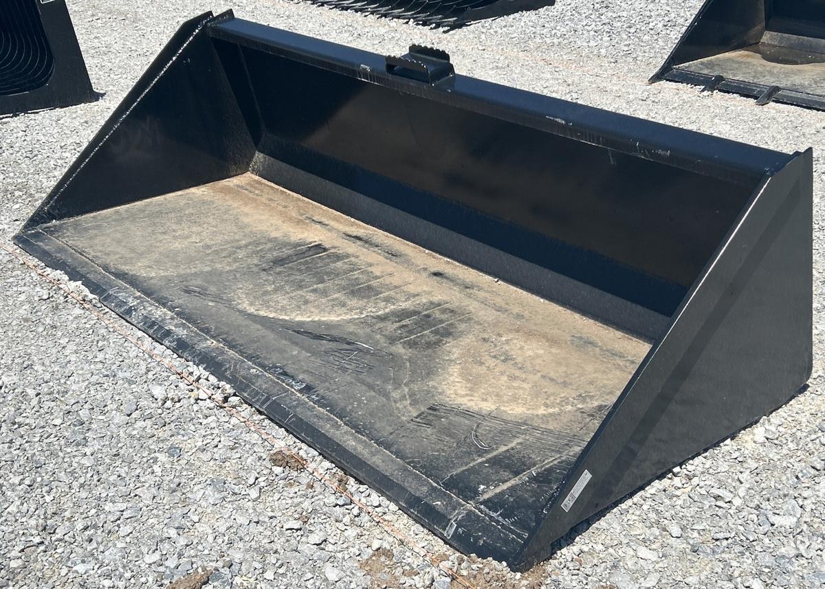 72" Quick Attach Bucket w/ Blade