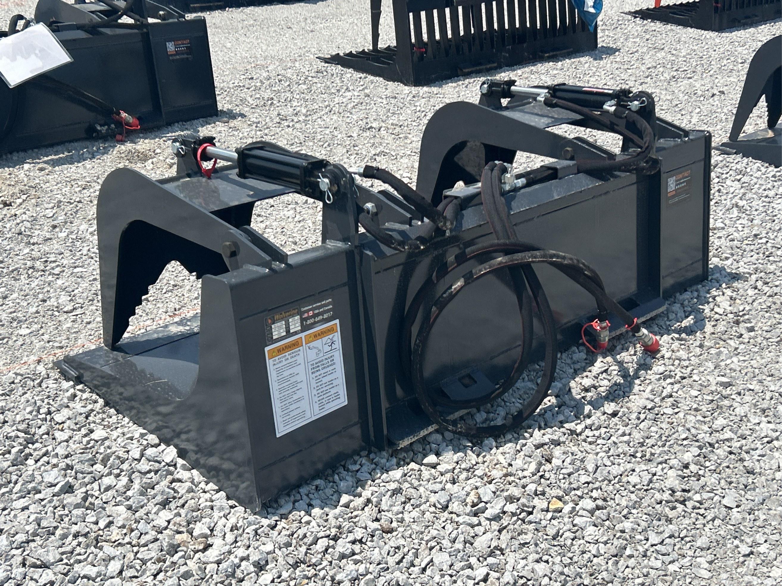 2025 Wolverine 72" Hydraulic Grapple Bucket