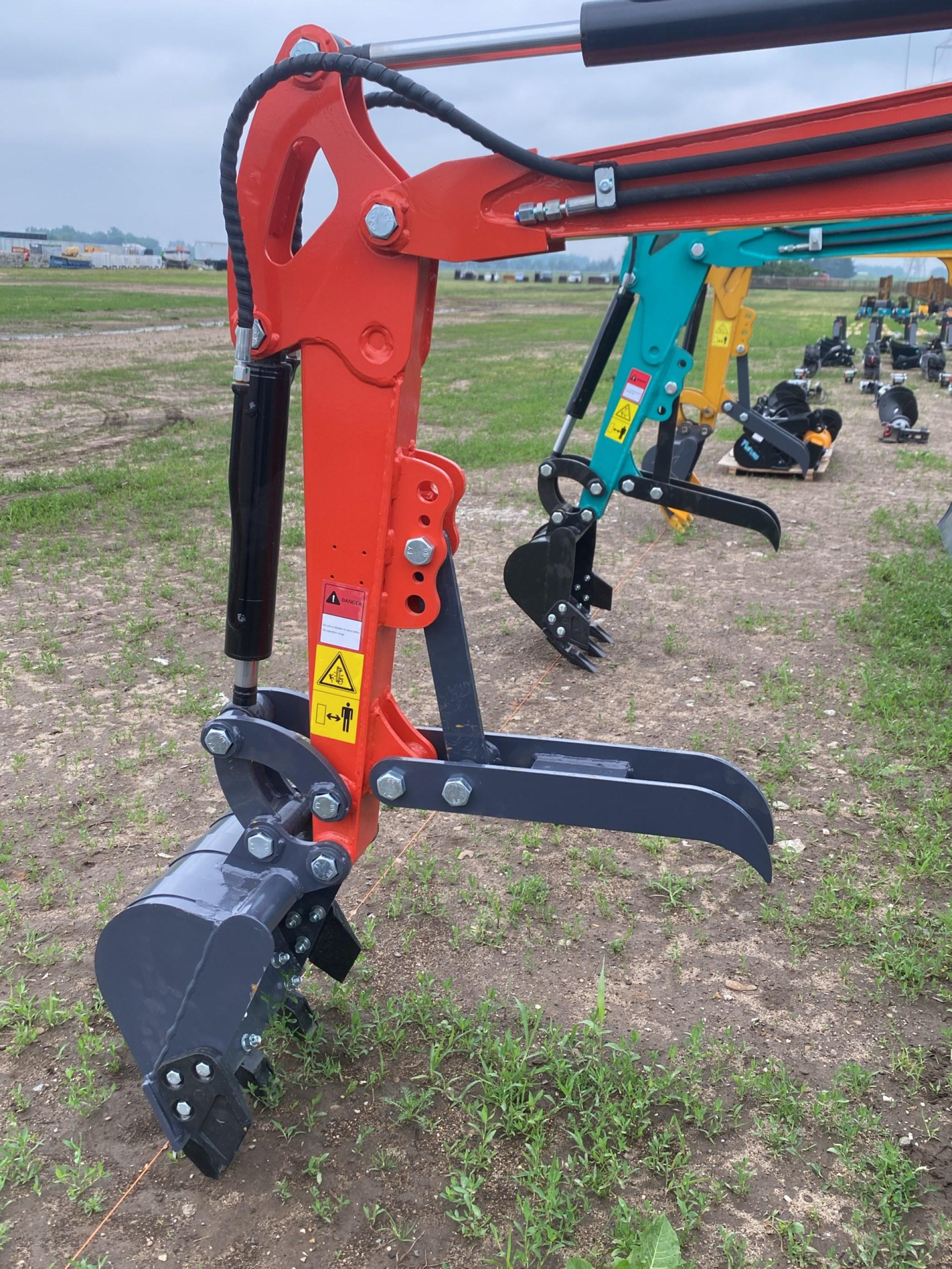 2025 AGT MX15RX Mini Excavator