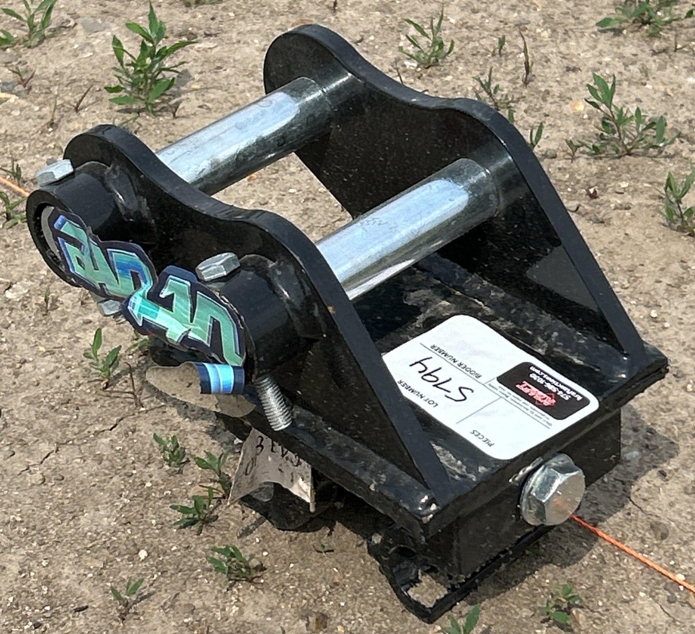 2025 FUTURE Mini Excavator Quick Hitch