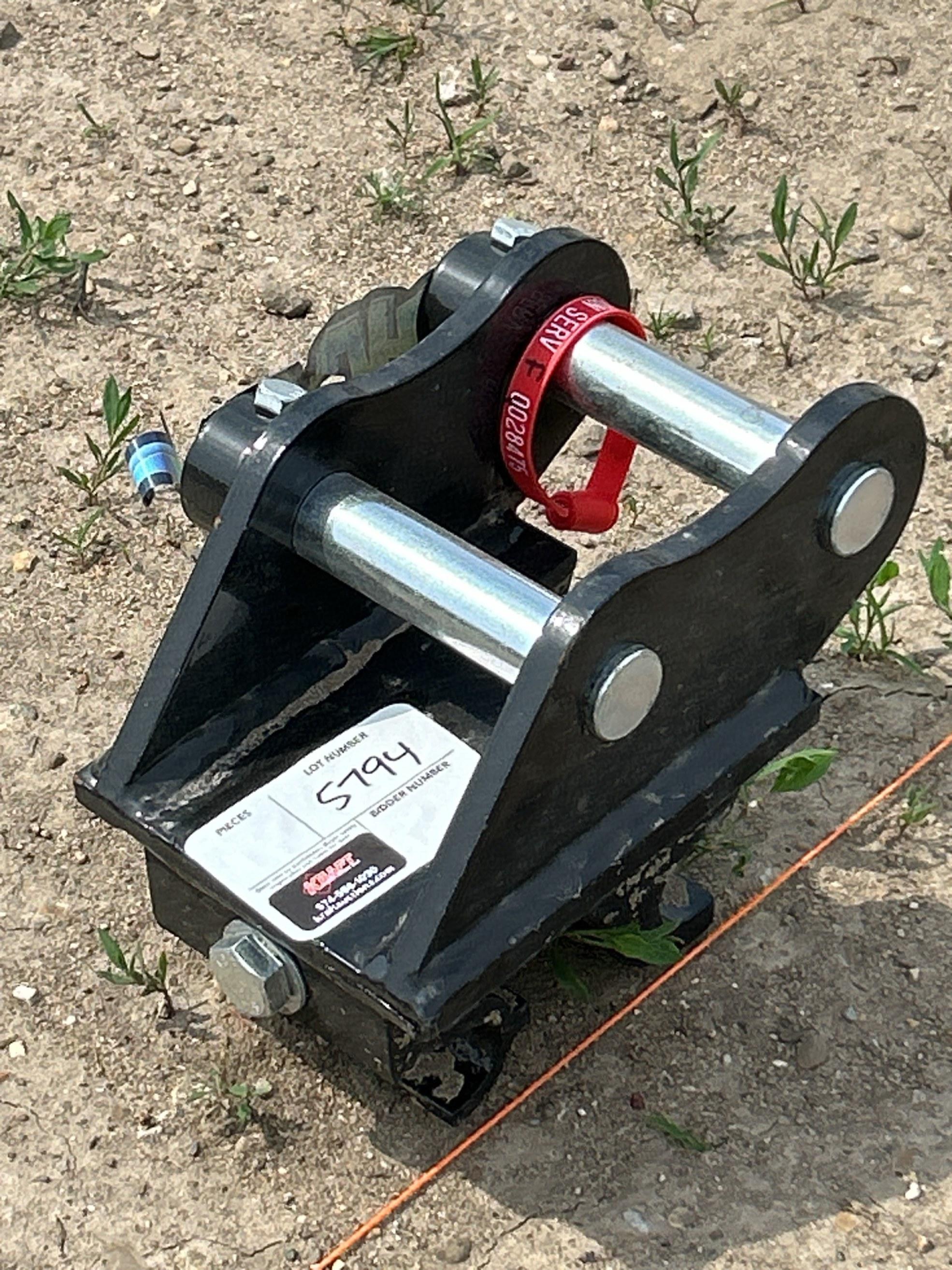 2025 FUTURE Mini Excavator Quick Hitch