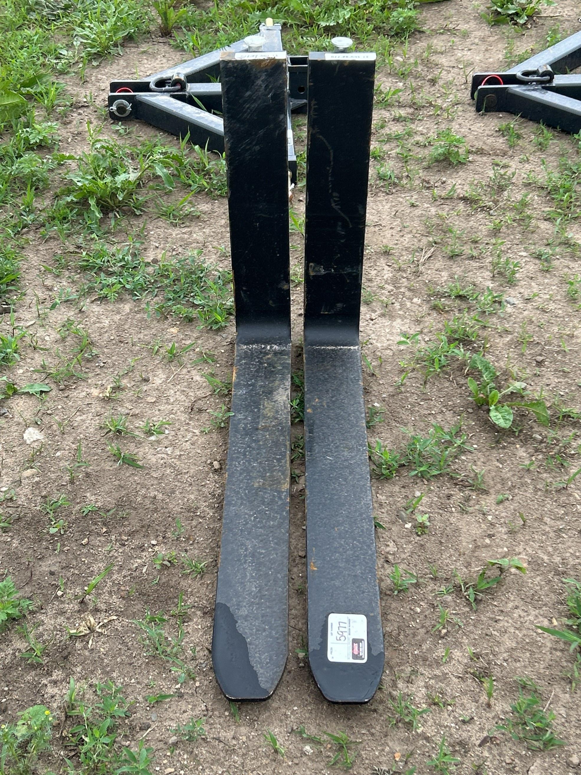 2025 Wolverine 30" Forks