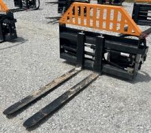 2025 Wolverine 48Ó Hydraulic Adjustable Pallet Forks
