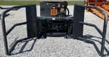 2025 Wolverine Hydraulic Bale Squeeze