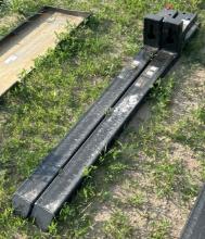 2025 Wolverine Adjustable Clip-On Pallet Forks