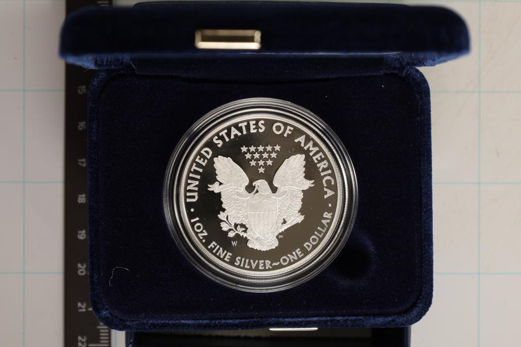 2010-W AMERICAN SILVER EAGLE PROOF WITH CERT,