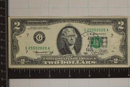 1976 CRISP UNC US $2 BILL WITH POSTAL CANCELLED