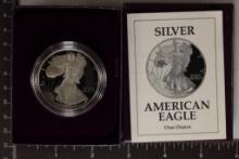 1992-S PROOF AMERICAN SILVER EAGLE IN BOX AND