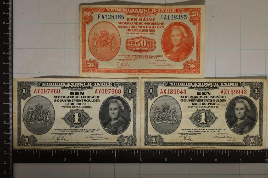 3-1943 NEDERLAND INDIE BILLS: 2-1 GULDEN & 1-50
