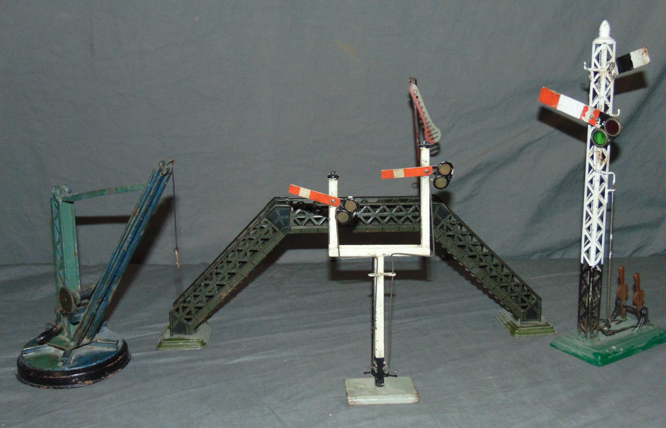 4 Marklin Train Accessories