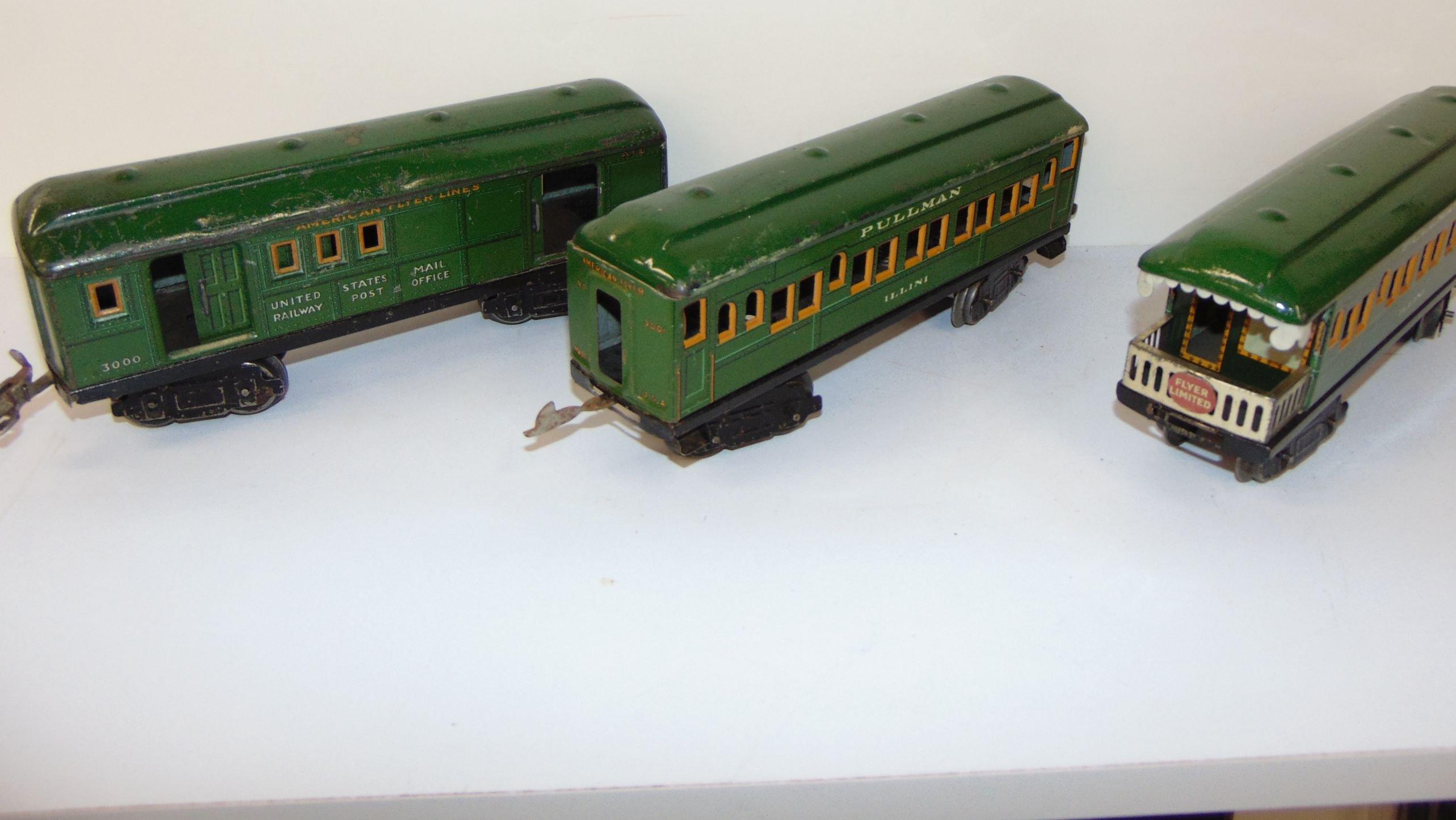 Clean American Flyer 3020 Illini Passenger Set