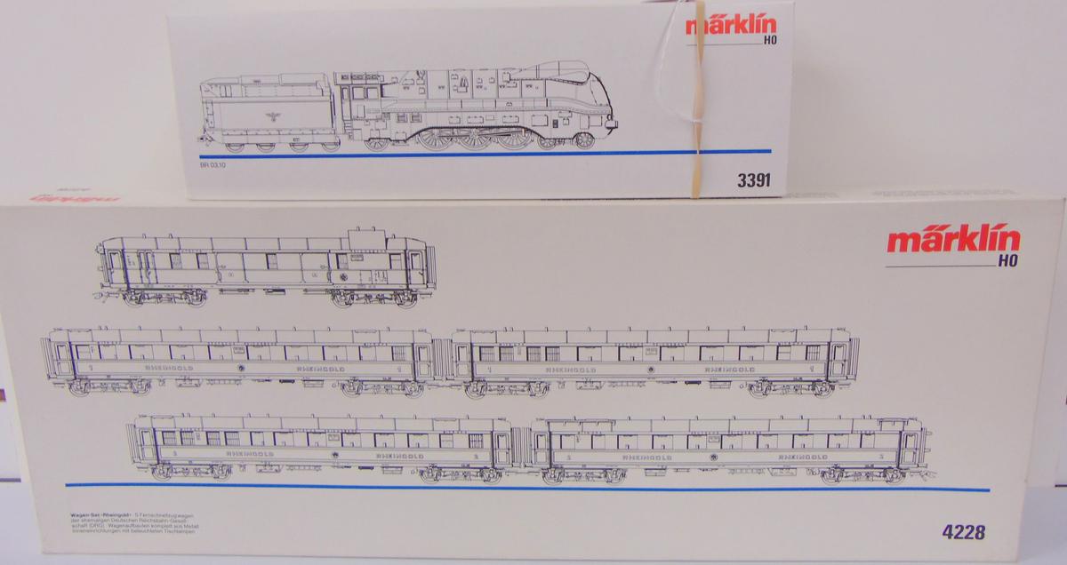 Marklin HO 3391 & 4228 Rheingold Set