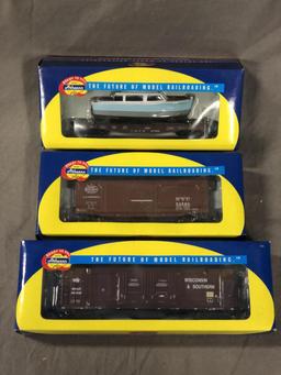 21 Boxed Athearn HO Freight Car