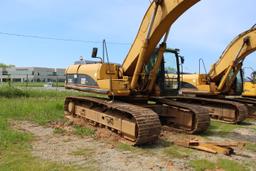 2004 CAT 330CL Hydraulic Excavator w/ 30" Bucket, Solsbee Manual Thumb, 101