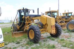 2008 CAT 140M Motor Grader, Enclosed Cab Heat & Air, Front Push Block, Rear