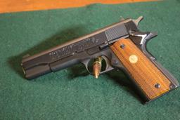 COLT  Government Model MK IV Series 70 .45 ACP Semi Automatic