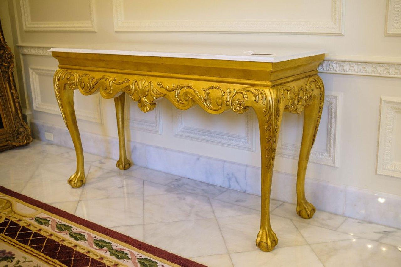 Console table gilted with acanthus carved knee, white marble top w/beveled