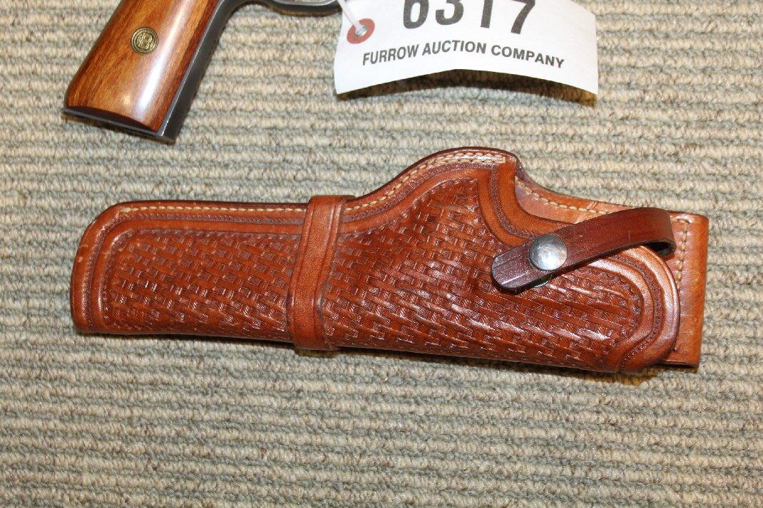Browning Arms Model Challenger 2, 22 Lr, S/n 885rp05868, With Holster. Loca